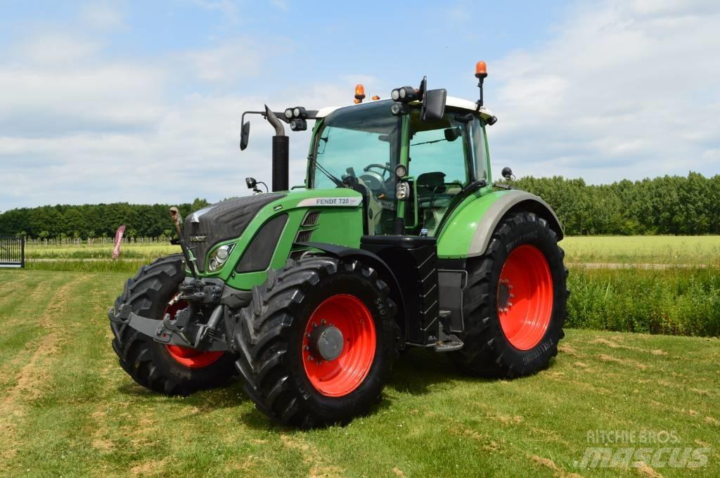 Fendt 720 SCR Vario Tractors