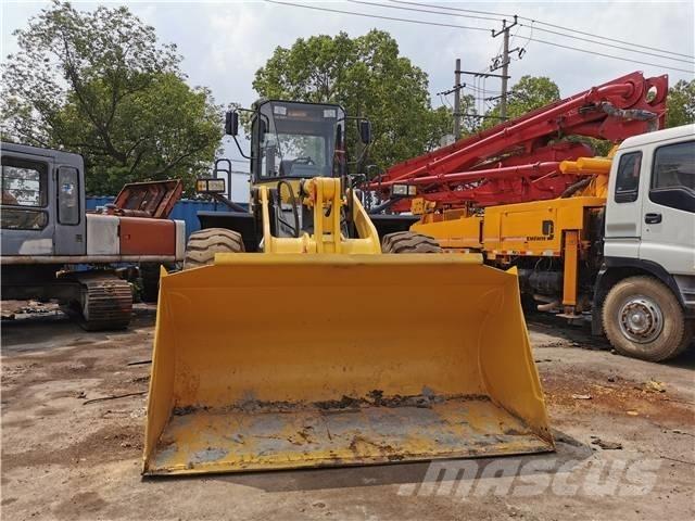 Komatsu WA380 Wheel Loaders