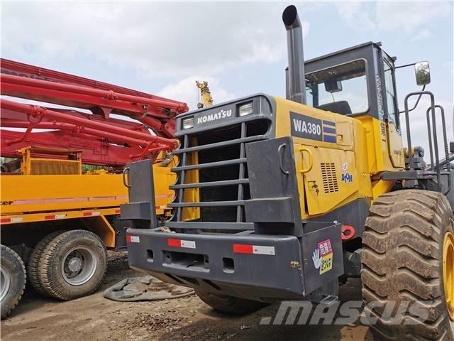 Komatsu WA380 Wheel Loaders