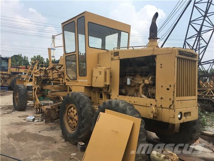 Komatsu GD 623 A Motor Graders