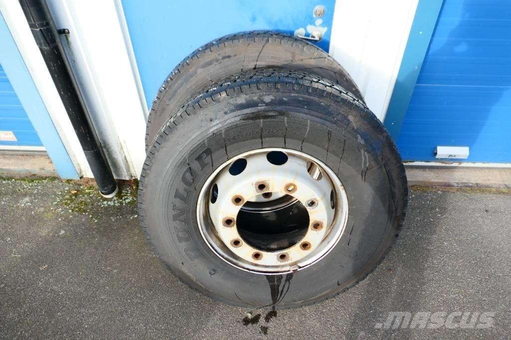 Dunlop 315/80R22,5 Tires, wheels and rims