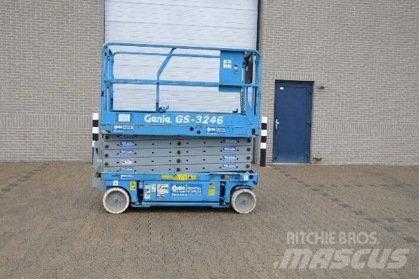 Genie GS 3246 Scissor Lifts