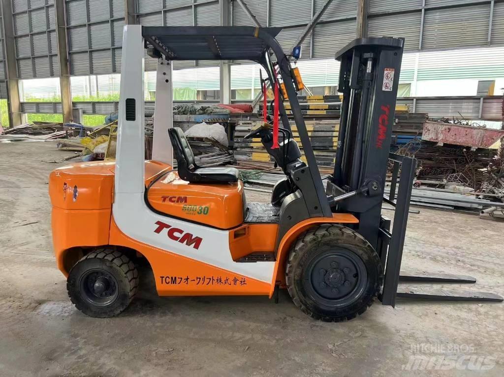 TCM FD 30 Diesel Forklifts