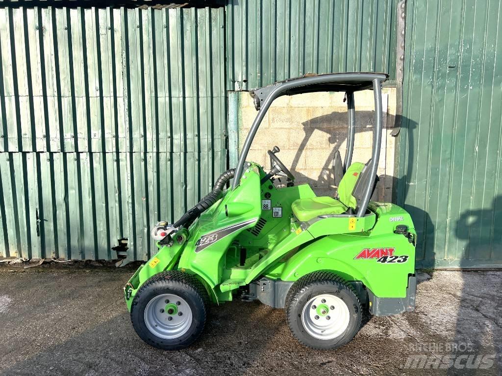 Avant 523 Mini Loader