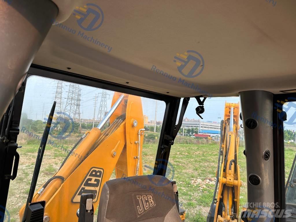 JCB 4 CX Backhoe Loaders