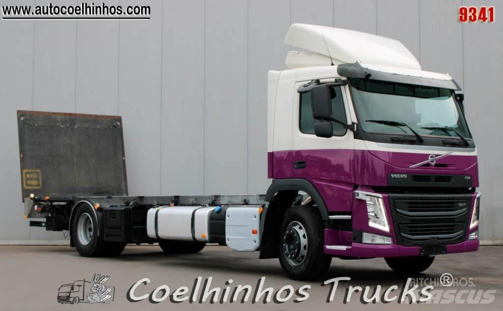 Volvo FM 330 Cab & Chassis Trucks