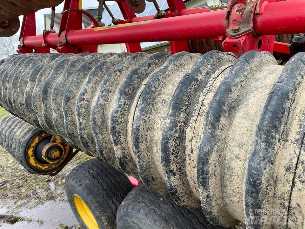 Väderstad CR 820 Farm Equipment - Others