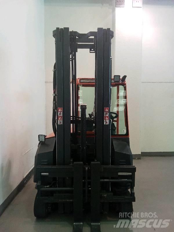Combilift C 3000CBE Electric Forklifts