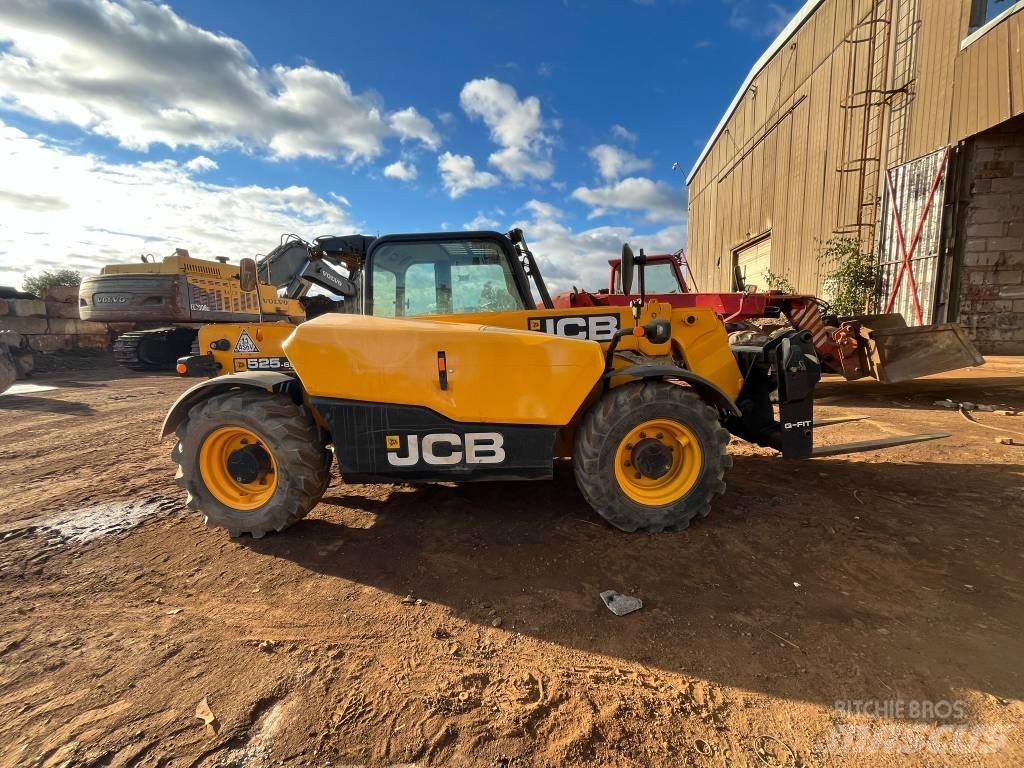 JCB 525-60 Agri plus Telescopic Handlers
