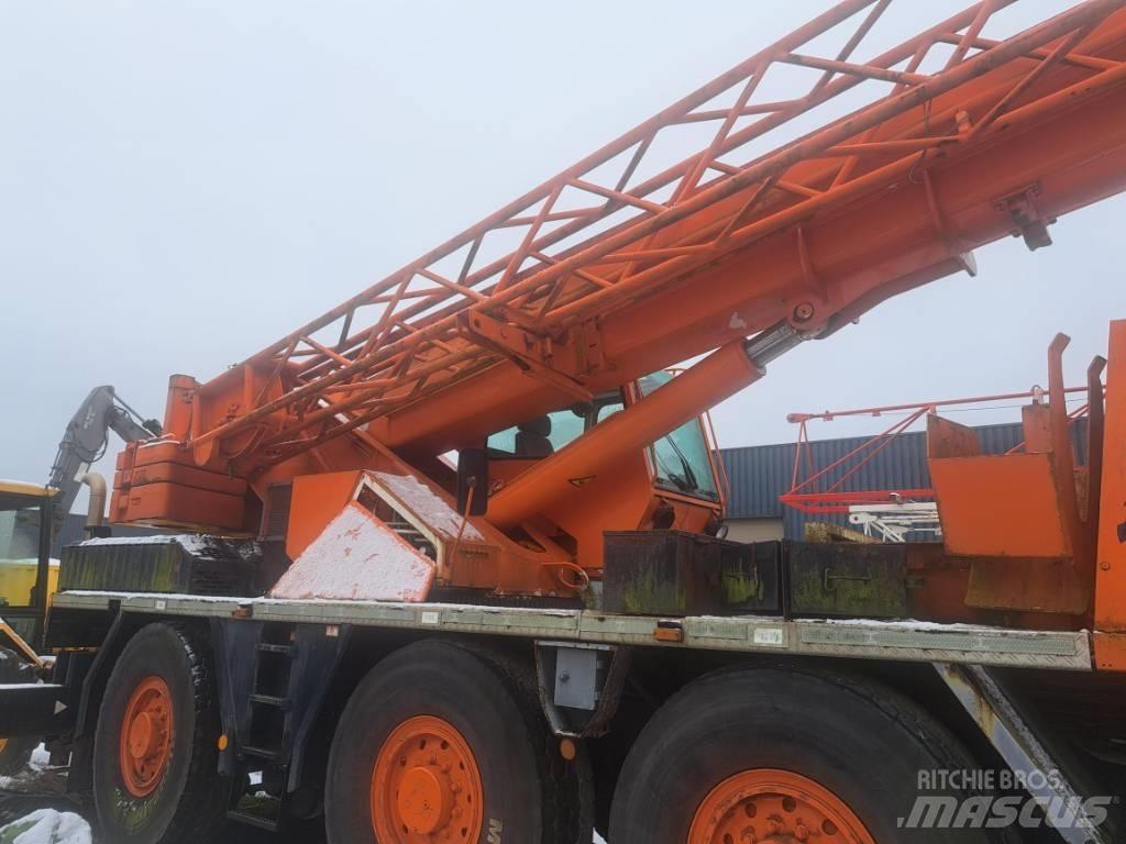 Tadano Faun RTF 40-3 Rough Terrain Cranes