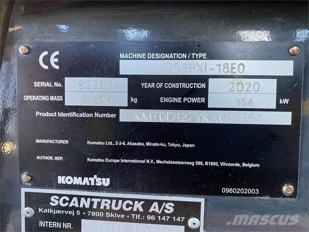 Komatsu D65PXI-18 Crawler dozers