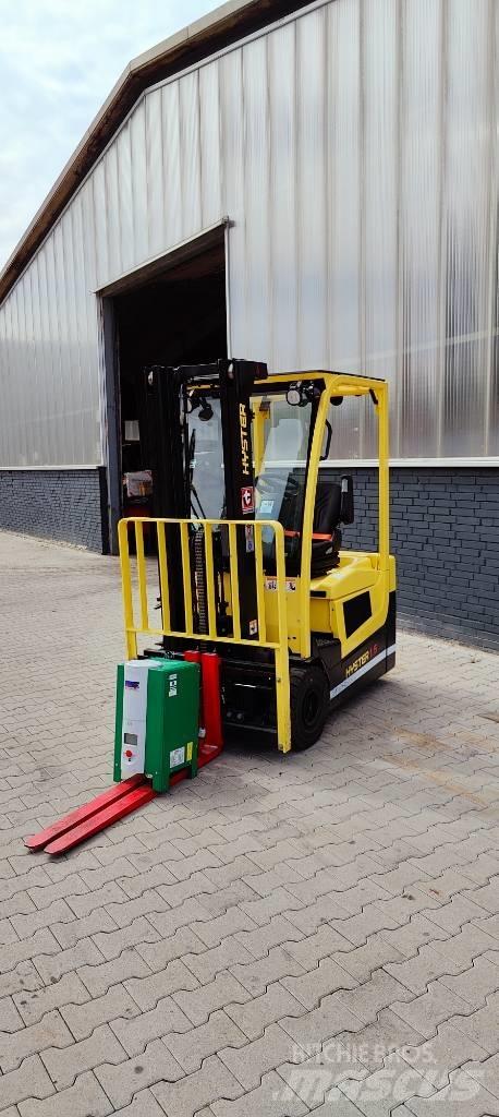 Hyster A1.5XNT Electric Forklifts