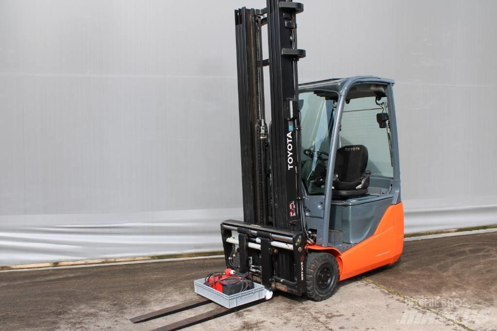 Toyota 8FBEK18T Electric Forklifts