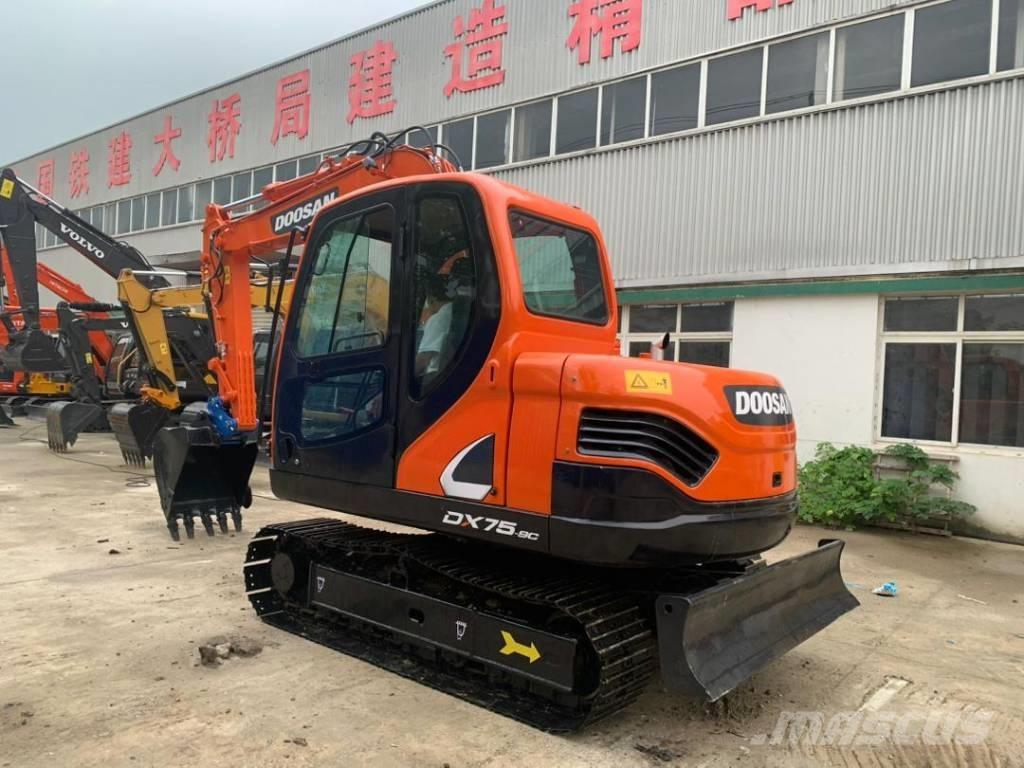Doosan DX 75-9 C Mini excavators  7t - 12t