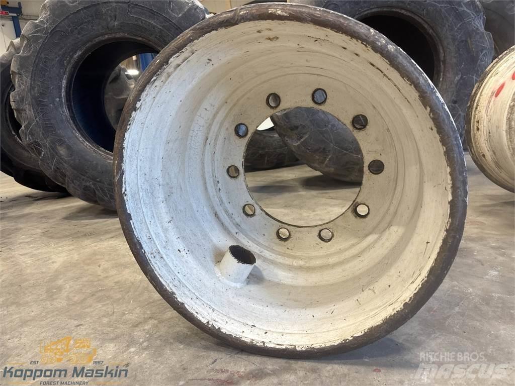 Gremo 950 20x22,5 Tires, wheels and rims
