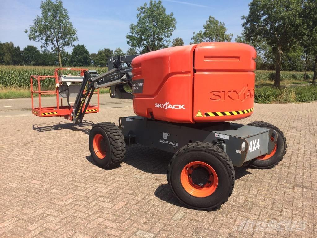SkyJack SJ 46 AJ Articulated boom lifts