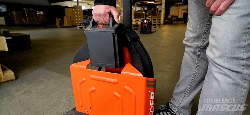 EP EPT12-EZ Pallet Truck