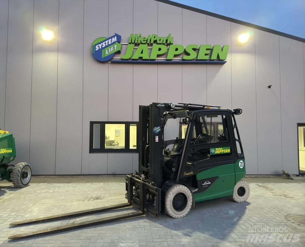 Linde E 50 HL Electric Forklifts