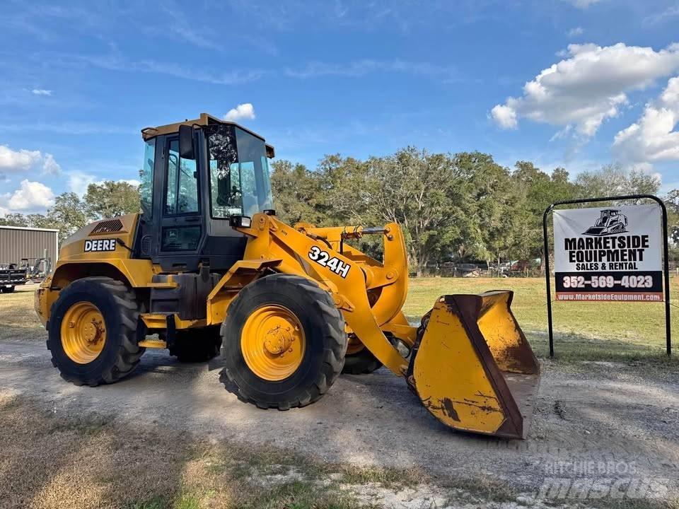 John Deere 324h Wheel Loaders