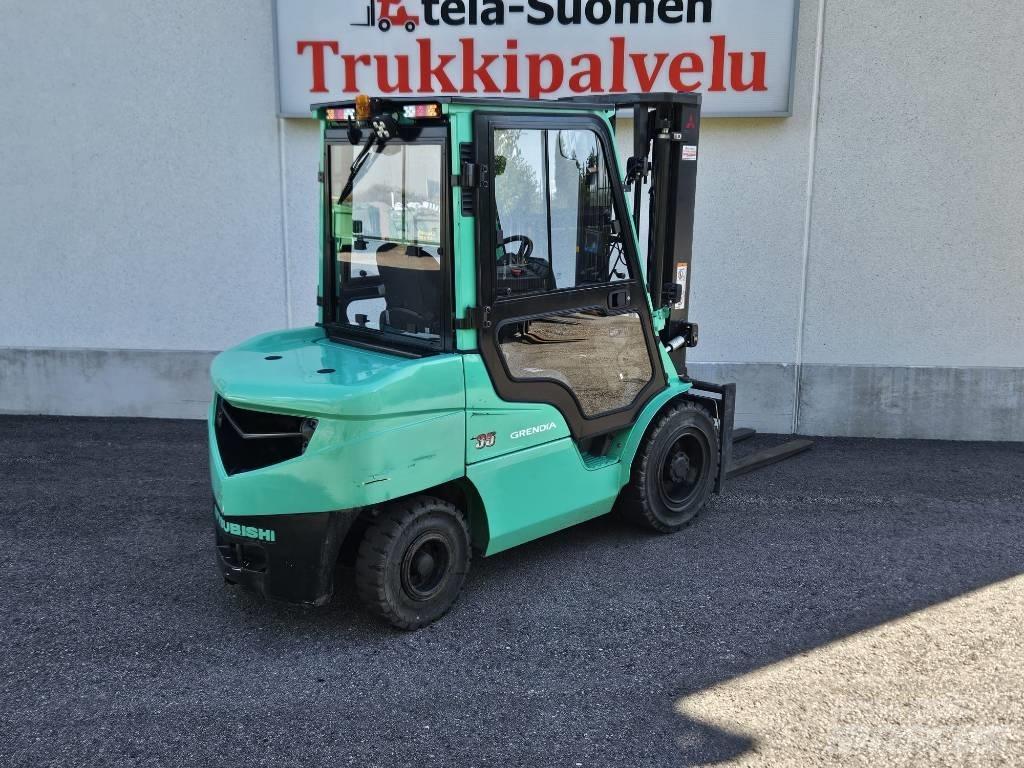 Mitsubishi FD35N Diesel Forklifts