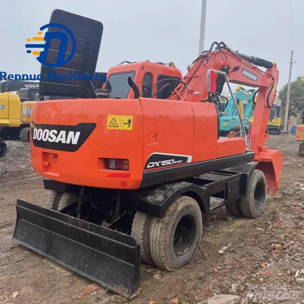 Doosan DX150W-7 Wheeled Excavators