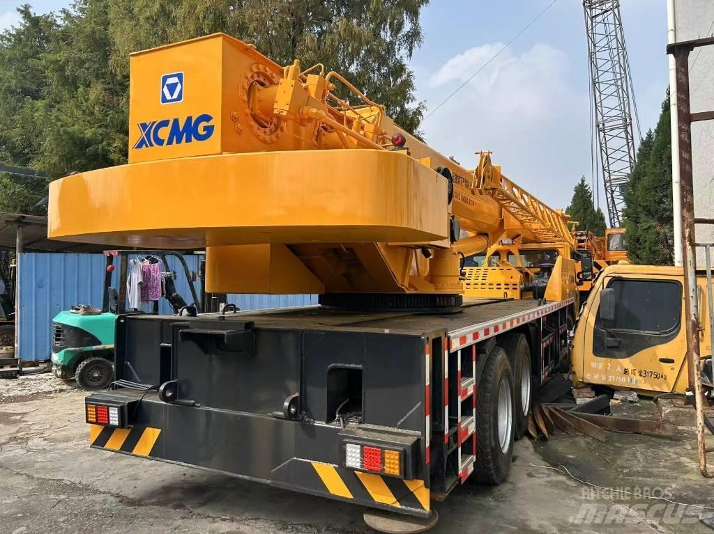 XCMG QY 25 K5D Mobile and all terrain cranes