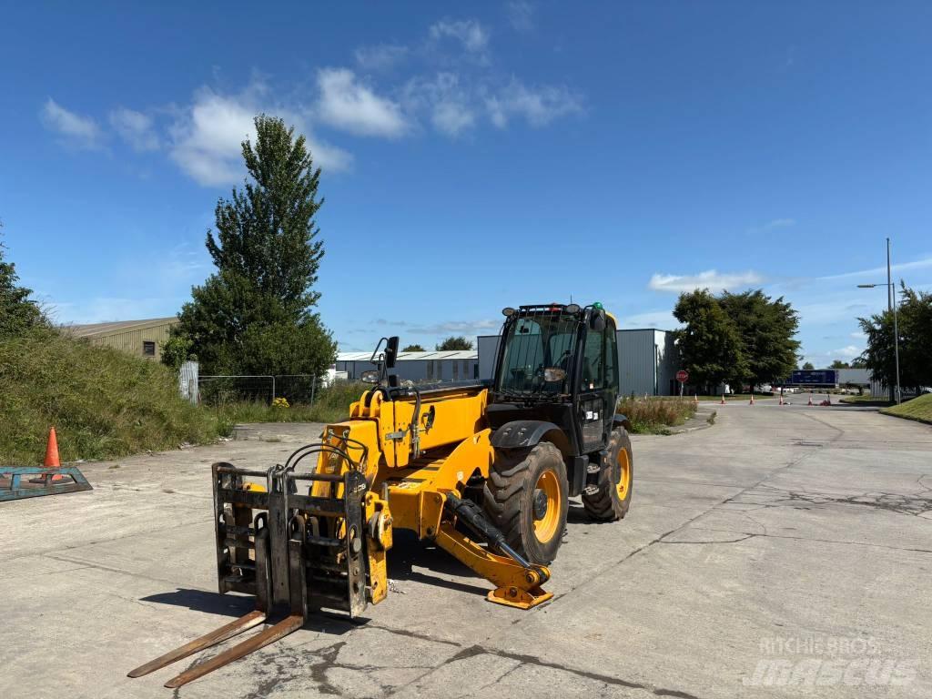 JCB 540-140 Telescopic Handlers