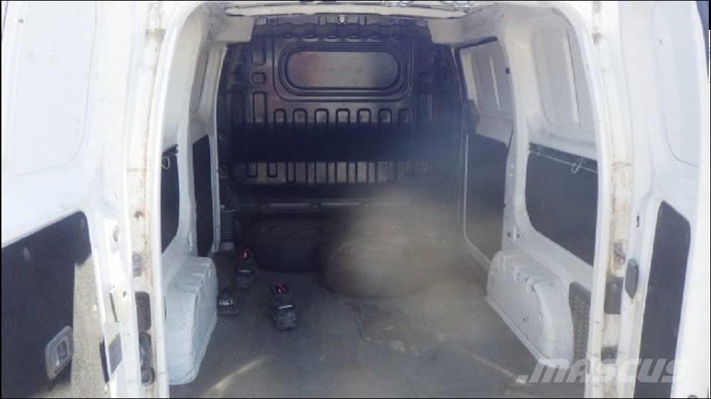 Nissan NV 200 Panel vans