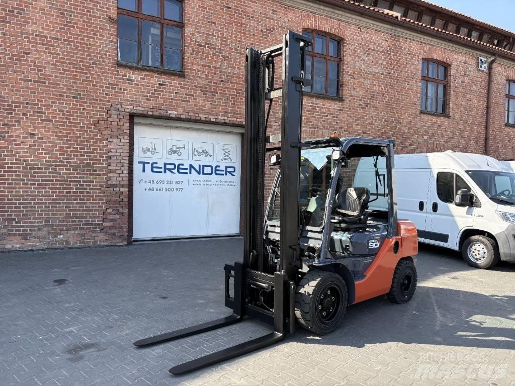 Toyota 06-8FD30F Diesel Forklifts