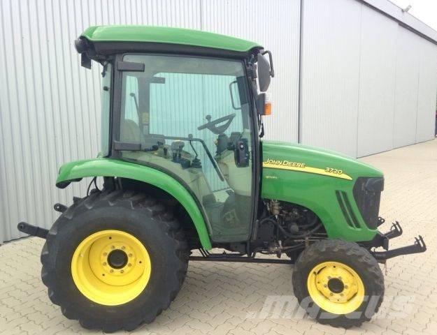 John Deere 3720 Tractors