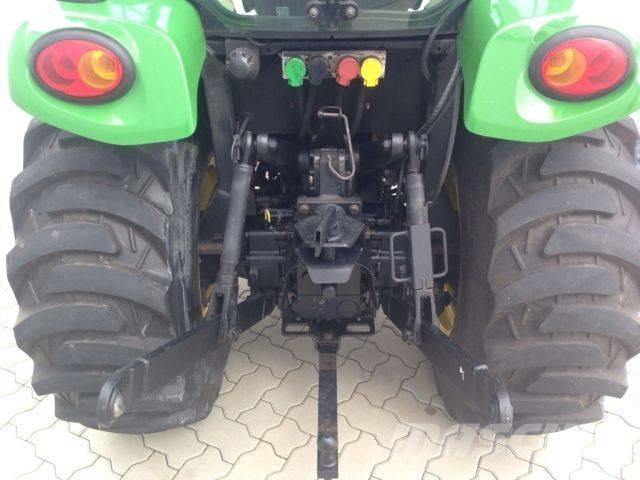 John Deere 3720 Tractors