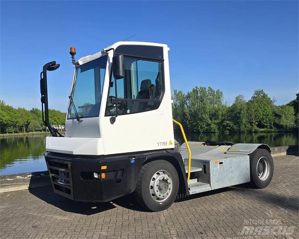 Terberg YT193 Shunt Trucks