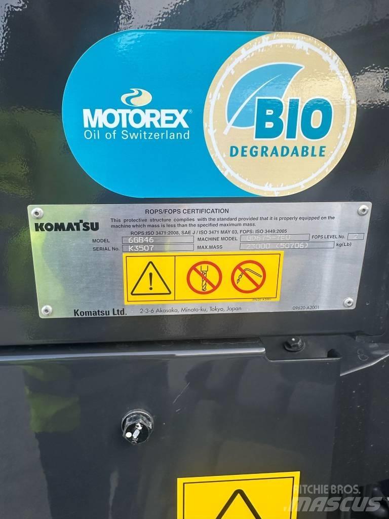 Komatsu GD675-7E0 Motor Graders