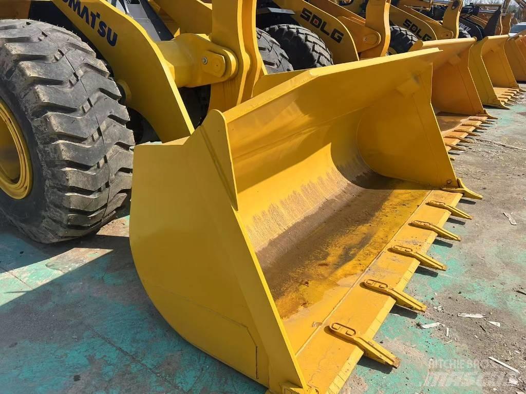 Komatsu WA 380 Wheel Loaders