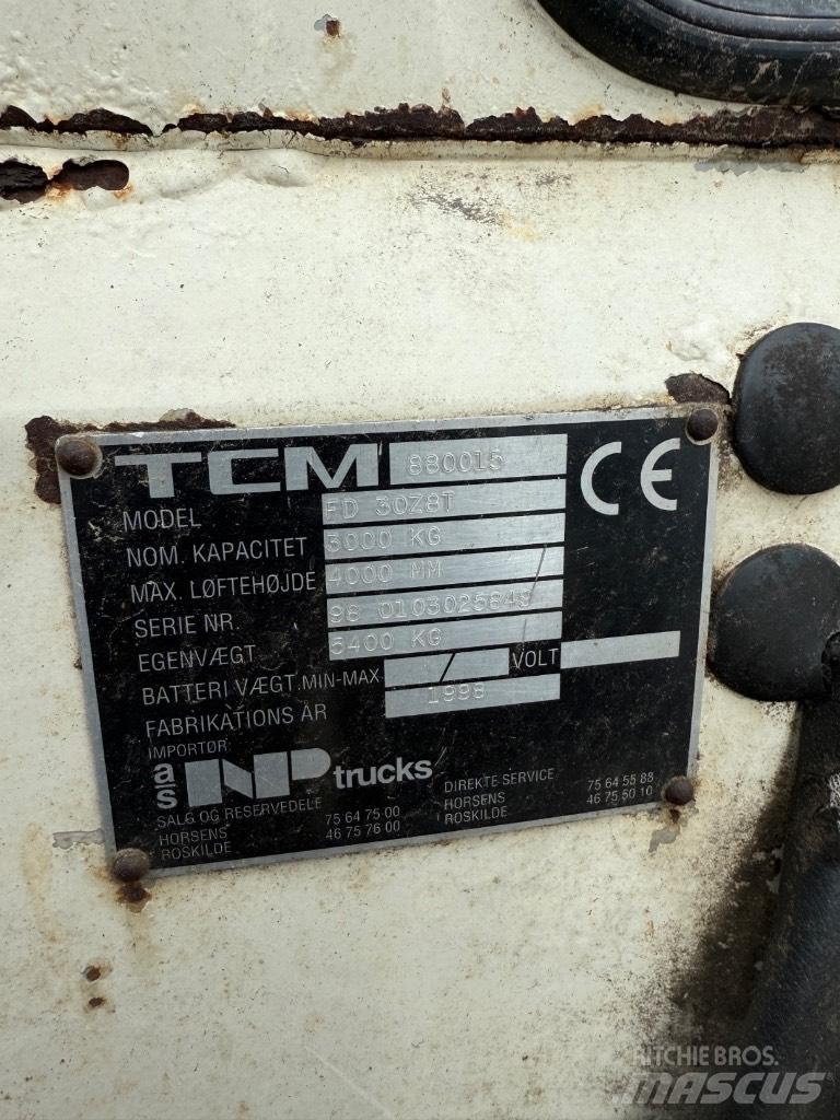 TCM FD 30 Diesel Forklifts