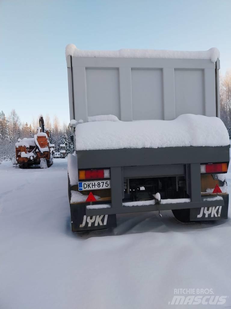 Volvo FH 520 Dump Trucks