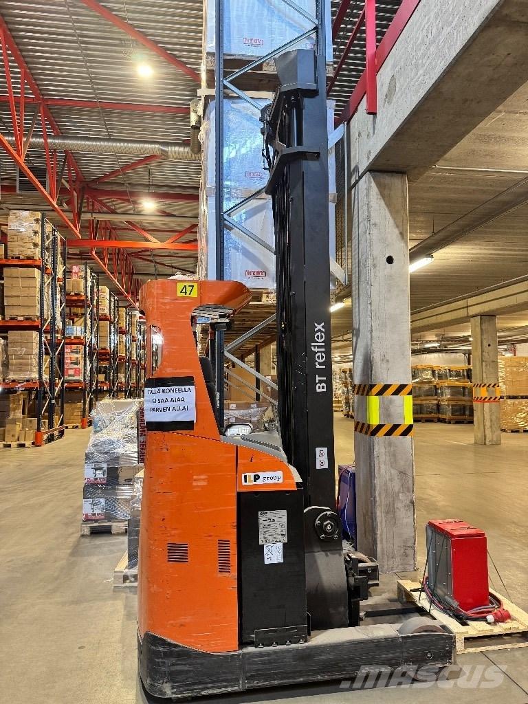 BT RR E 160 Reach trucks