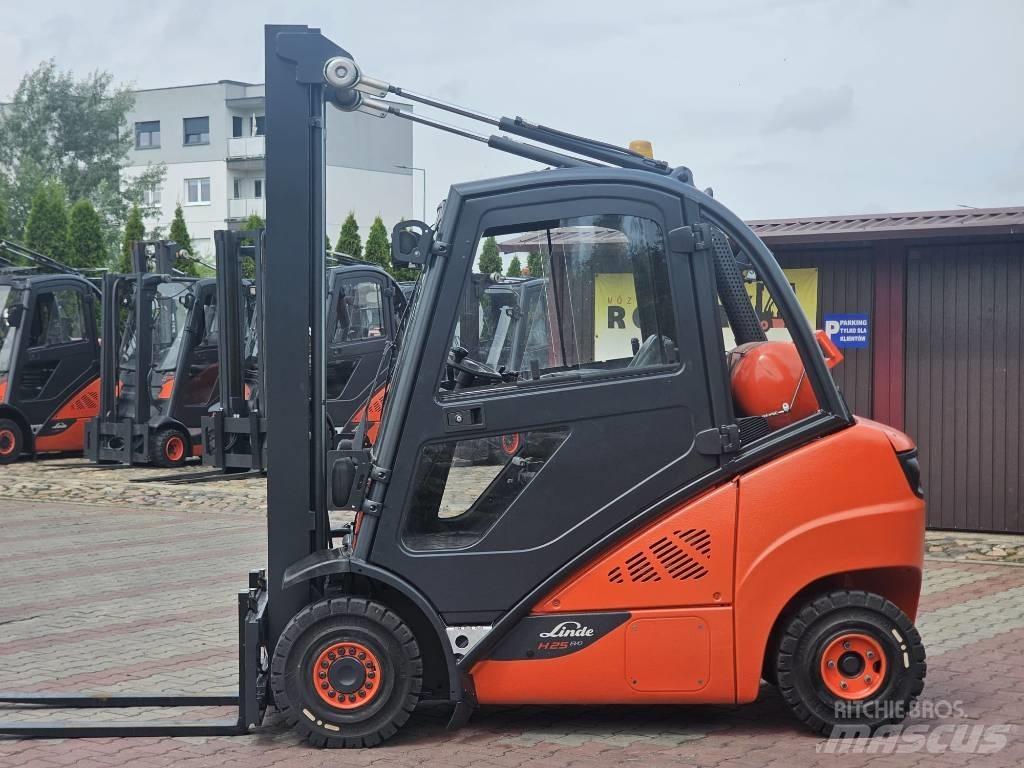 Linde H25T-02 LPG trucks