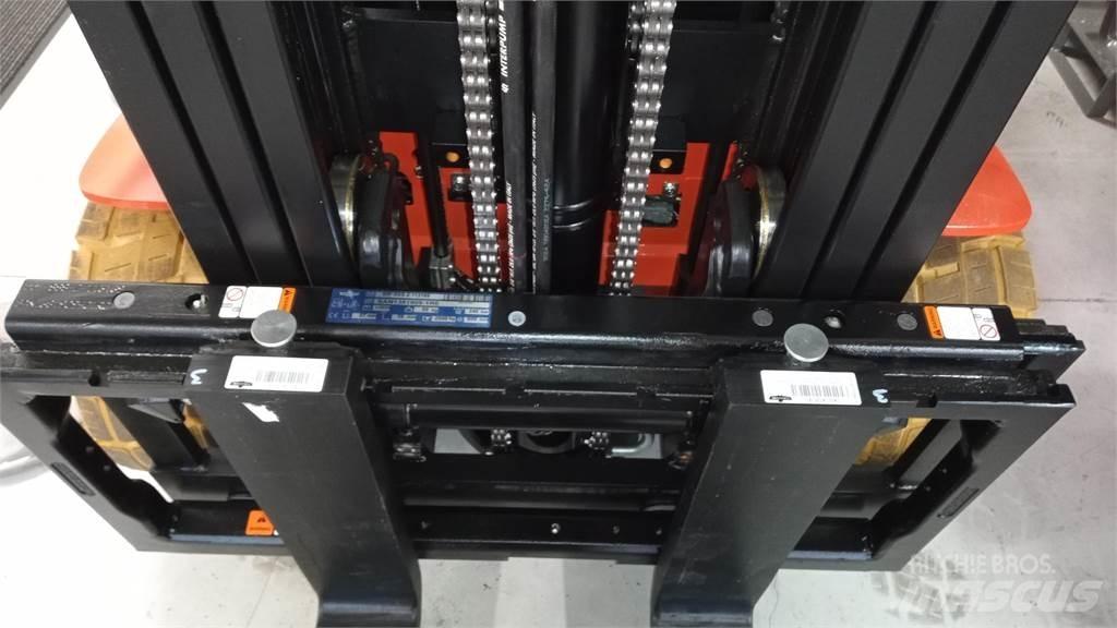 Toyota 8FBMK20T Electric Forklifts