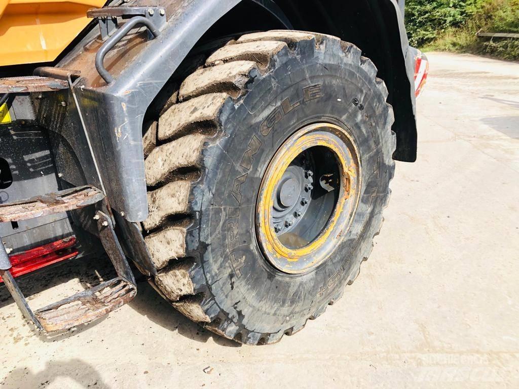 CASE 821 GXR Wheel Loaders