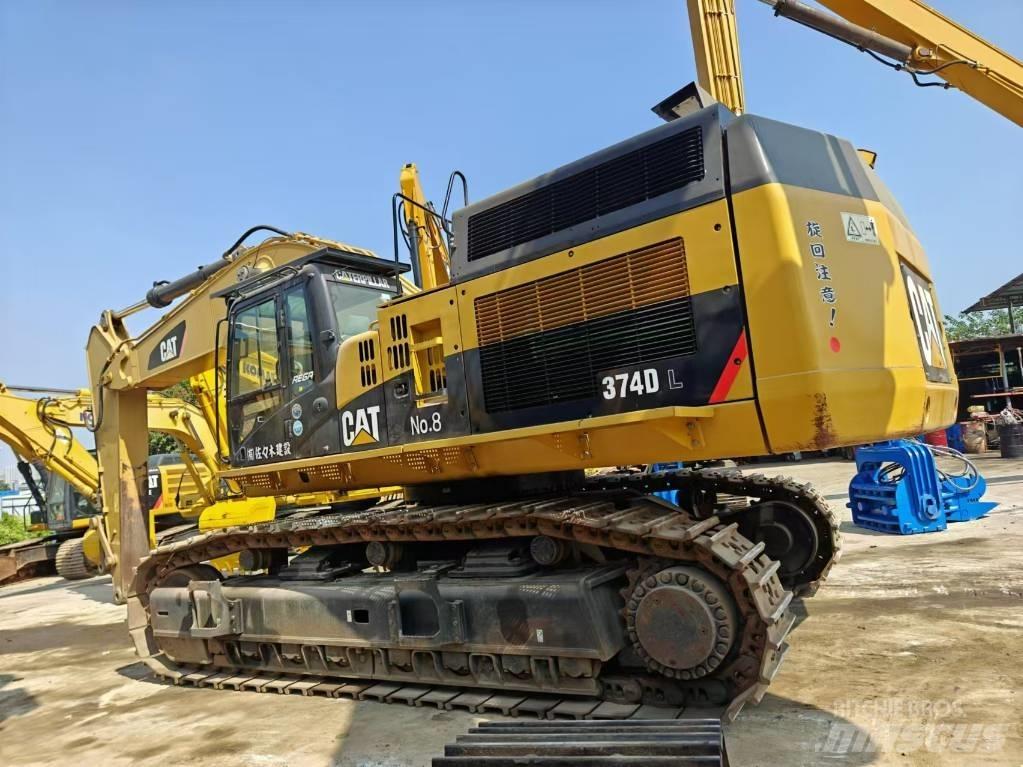 CAT 374 Crawler Excavators