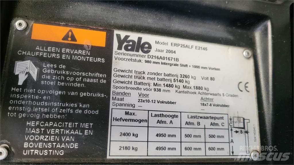 Yale ERP25ALF Electric Forklifts