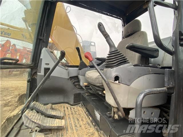 Komatsu PC138US Crawler Excavators