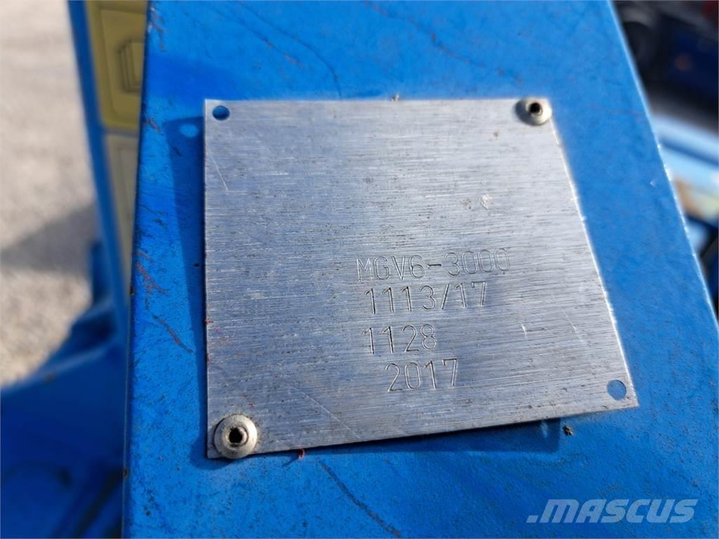 Mandam MGV6 3000 Rakes and tedders