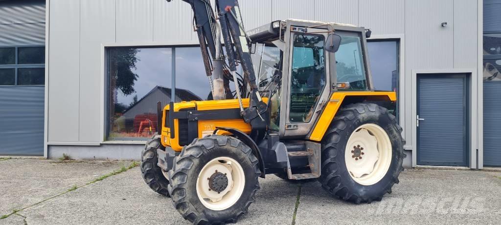 Renault 85-34 Tractors