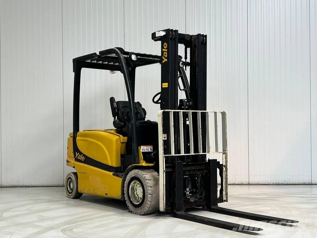 Yale ERP30VL Electric Forklifts