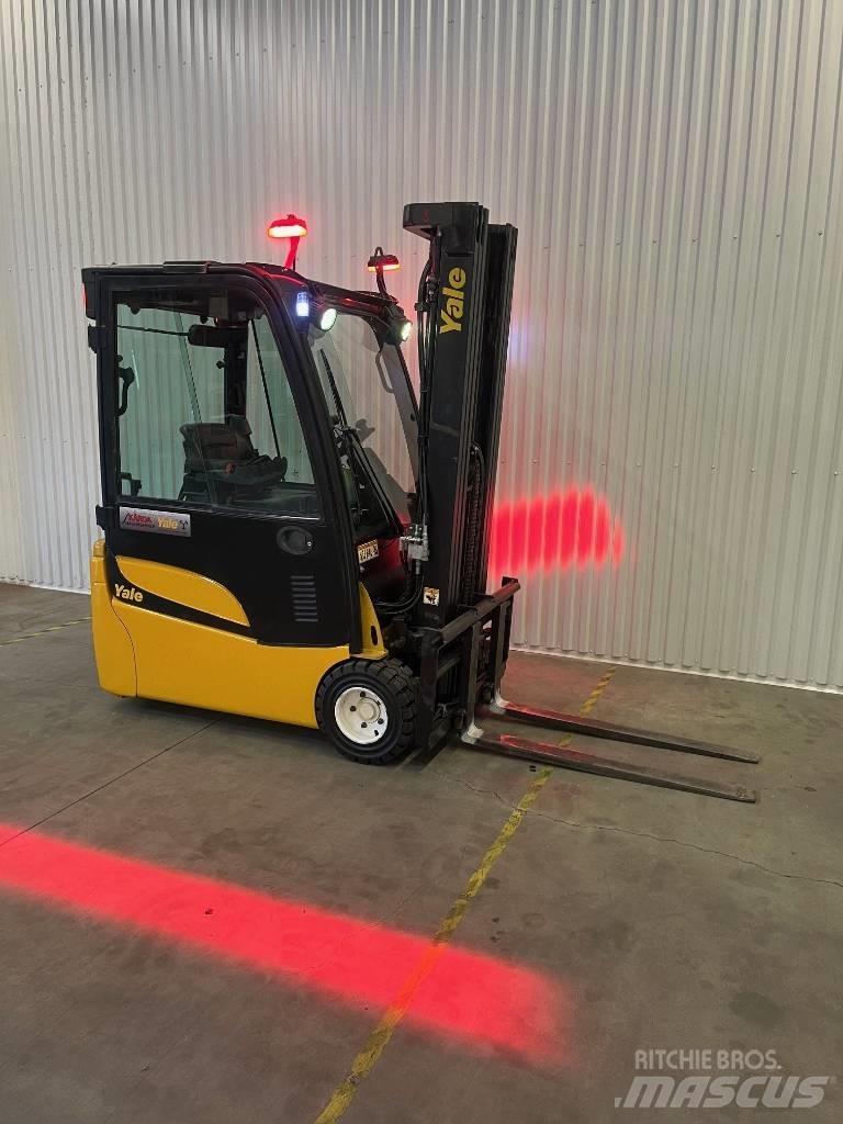 Yale ERP16VT Electric Forklifts