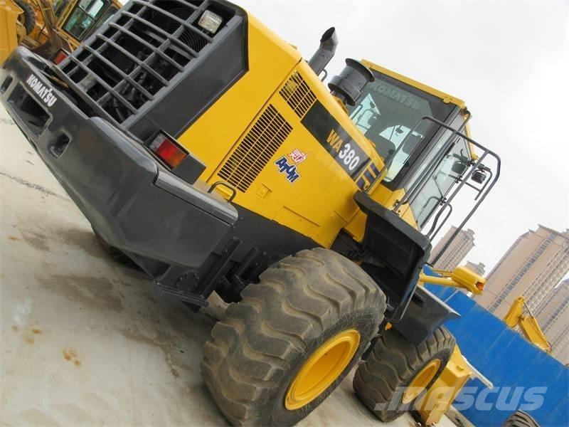 Komatsu WA 380 Wheel Loaders