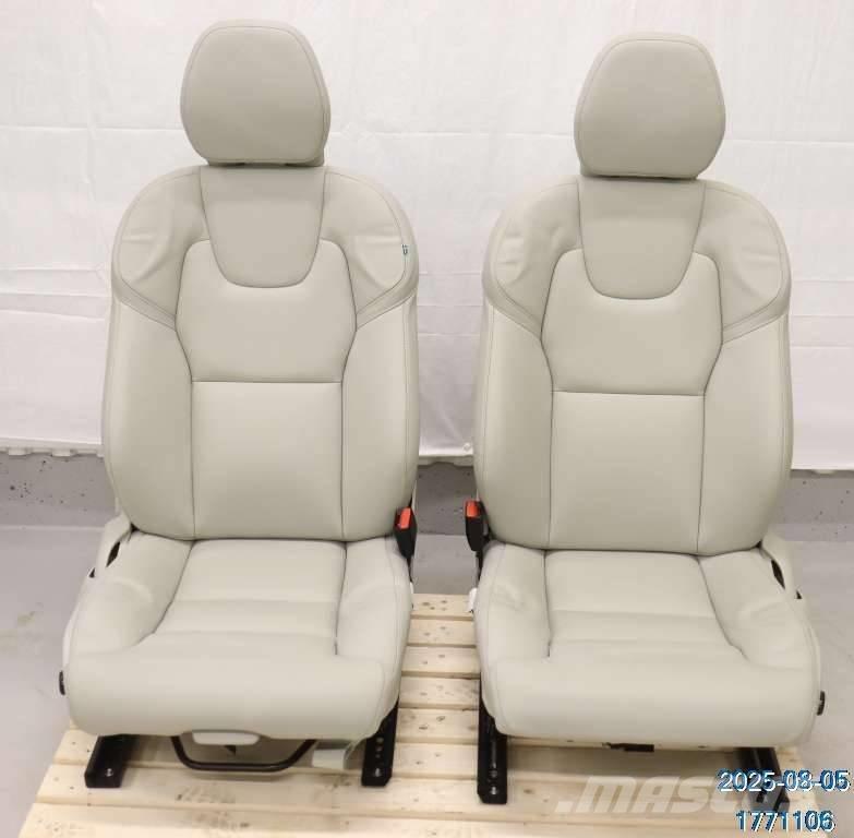 Volvo XC 60 Cabins and interior