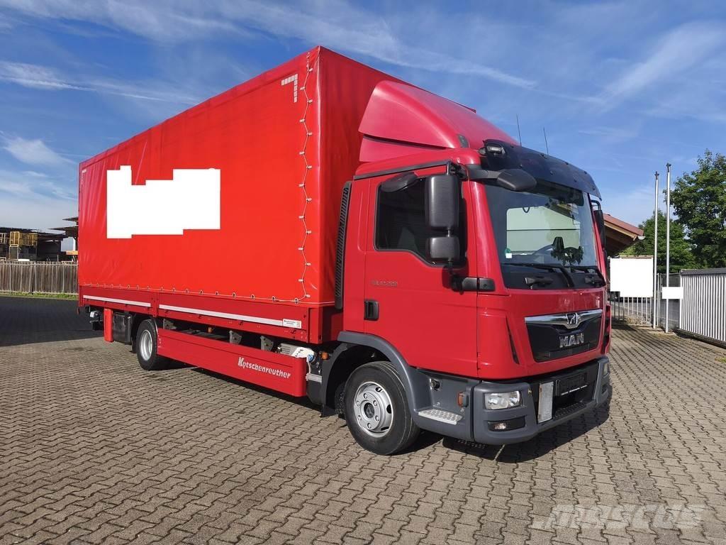 MAN TGL 12.220 Curtain Side Trucks
